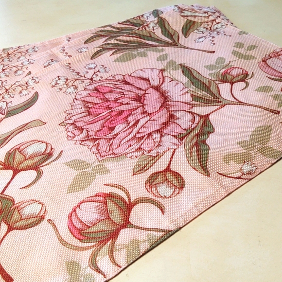 Floral Placemats - Picture 2 of 2